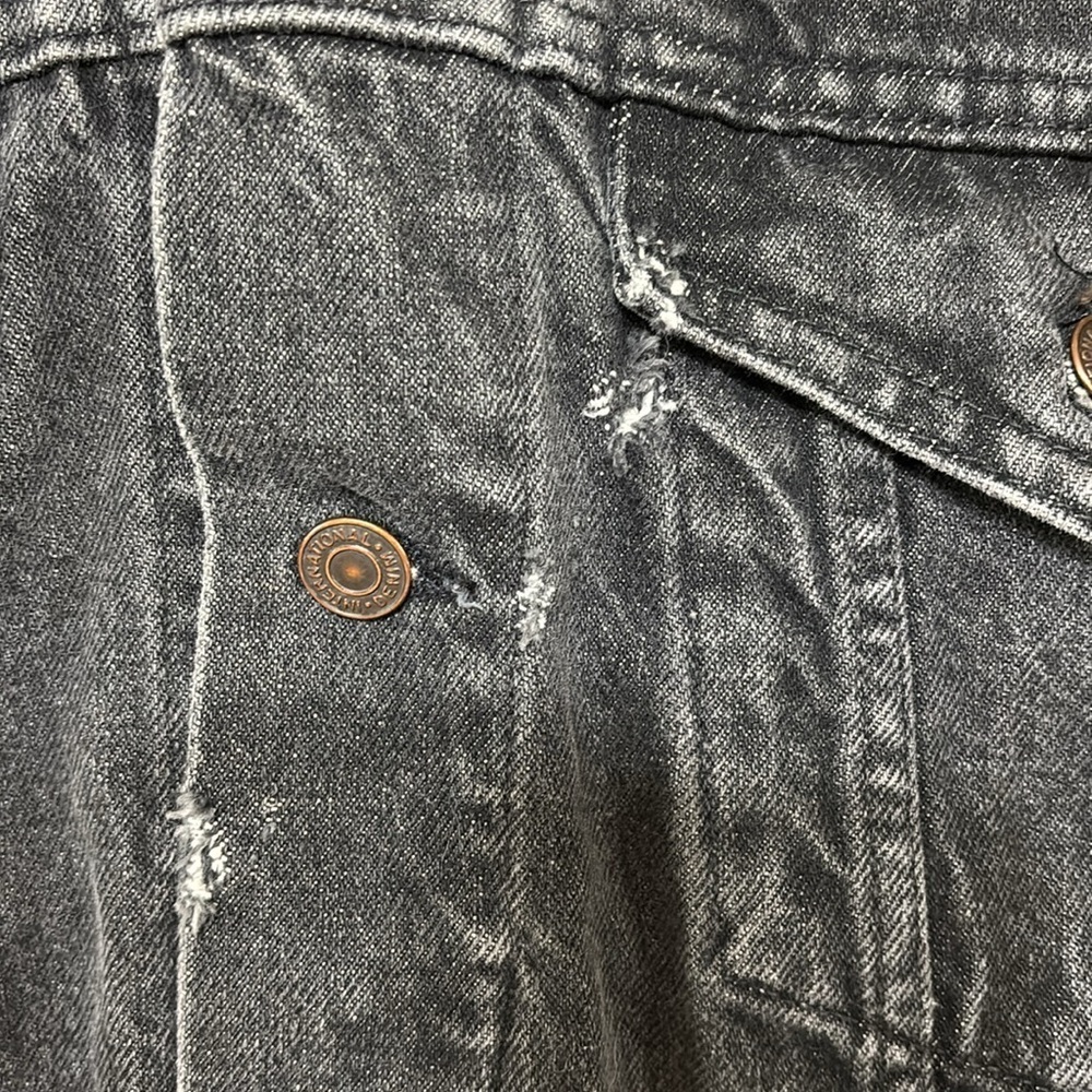 Vintage 1990s QUEENSRYCHE Embroidered Tour Wear Black Denim Jacket Size M - Picture 3 of 9